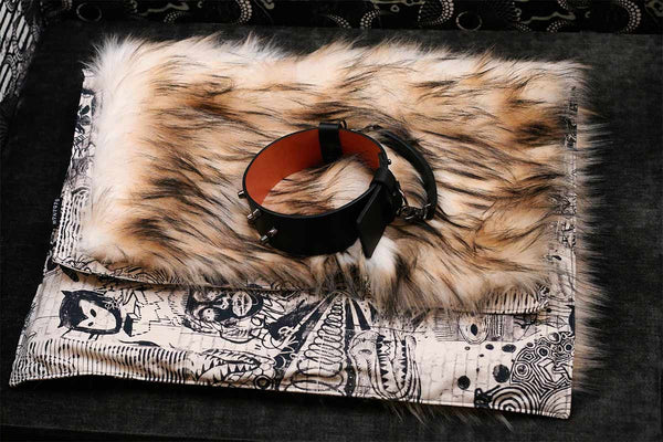 Plaid pour chien Metis Art Sabanah M manchette avec poignée en cuir noir