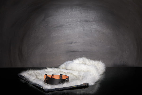 Plaid chat M Sabanah Métis Blue Ice Avec Manchette Cuir noir