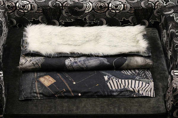 Plaid en fausse fourrure pour chien M Sabanah Metis Bleu Ice