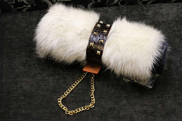 Plaid chien de luxe fausse fourrure S et manchette cuir façon croco