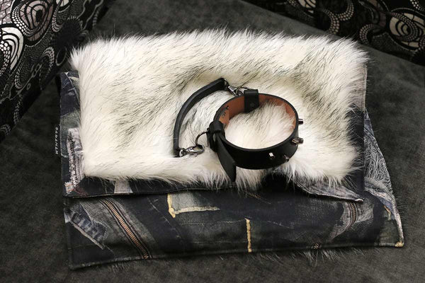 Plaid petit chat XS Sabanah manchette de transport poignée cuir noir