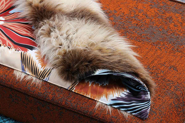 Détail matière couverture et matelas pour chat Sabanah