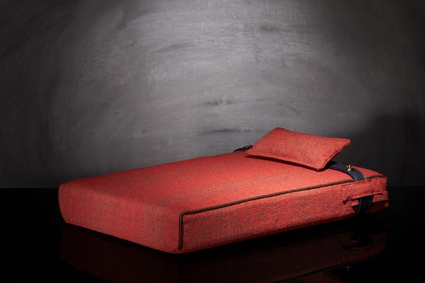 Lit chien design Sabanah Inuit M revêtement Kvadrat  