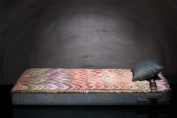 Matelas chien de luxe Inuit L couverture Missoni et fausse fourrure